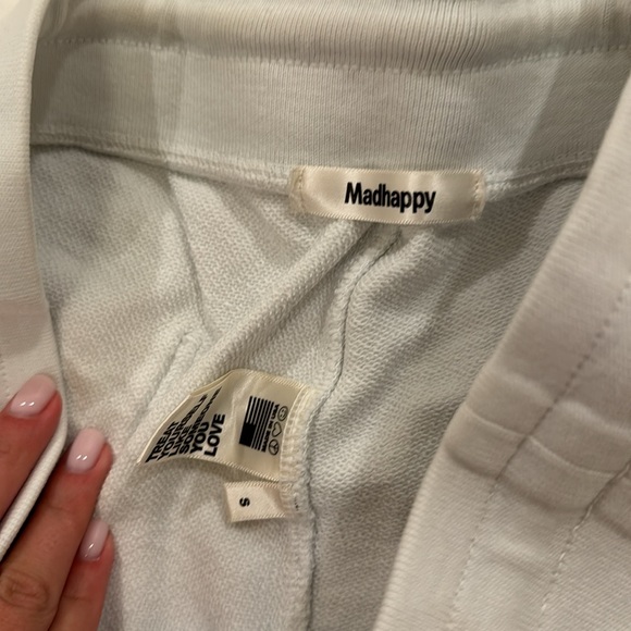 Light blue madhappy shorts - Picture 2 of 2